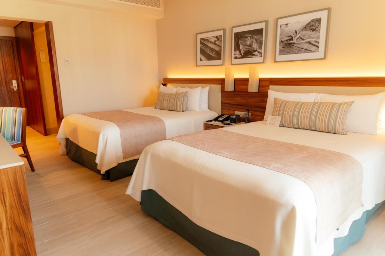 Emporio Cancun Bagian luar foto