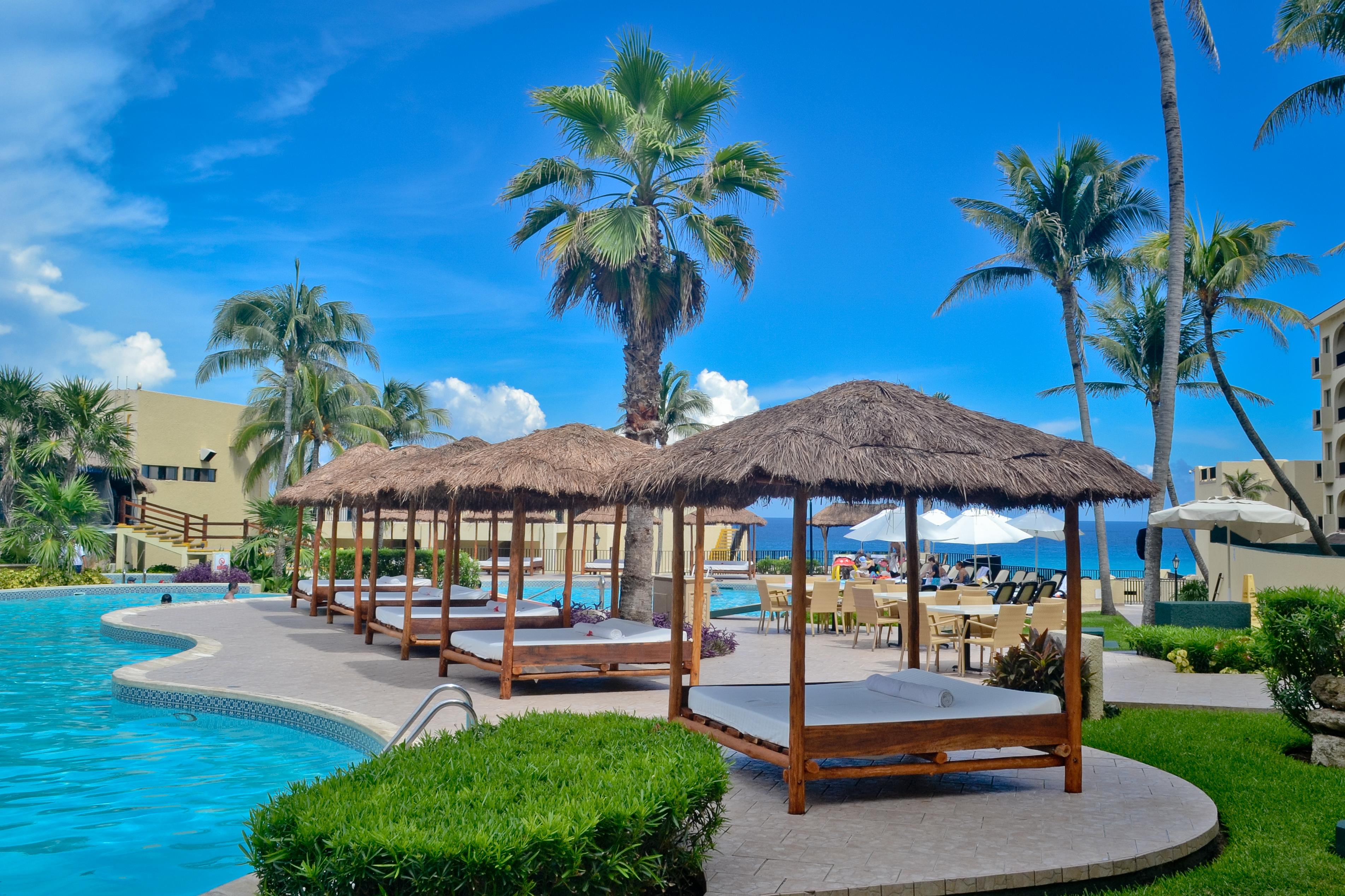 Emporio Cancun Bagian luar foto